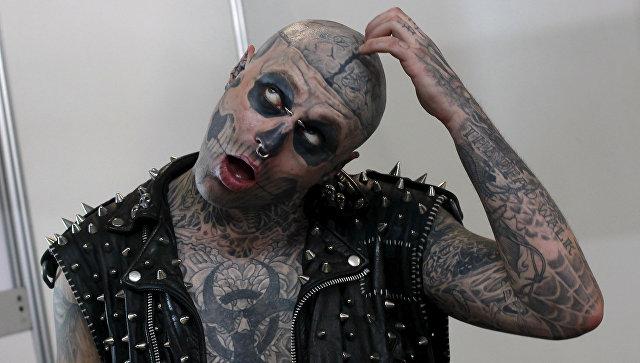 На користь того, що смерть Zombie Boy могла наступити в результаті нещасного випадку, говорить і те, що чоловік впав з балкона третього поверху