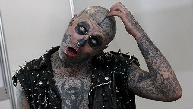 На користь того, що смерть Zombie Boy могла наступити в результаті нещасного випадку, говорить і те, що чоловік впав з балкона третього поверху