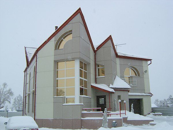Алюмінієві вікна зазвичай вважають холодними і непридатними для використання в житлових будинках