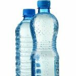 Пластикова пляшка на 2л